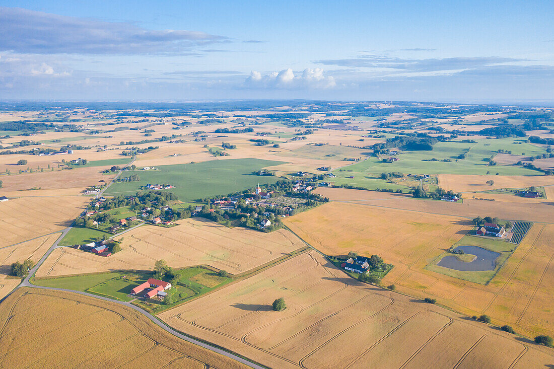 Typische Lanschaft in Sued-Schweden, Skane, Schweden