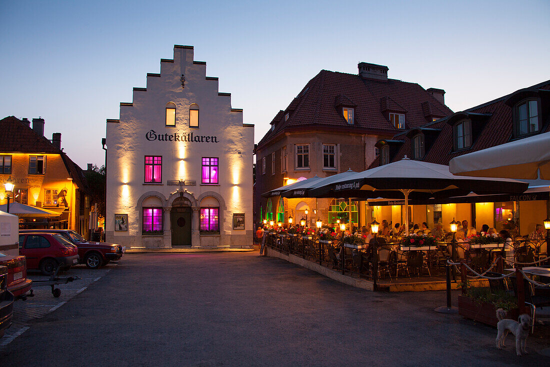  Gutekaellaren, inn, old town, Visby, Gotland Island, Sweden 