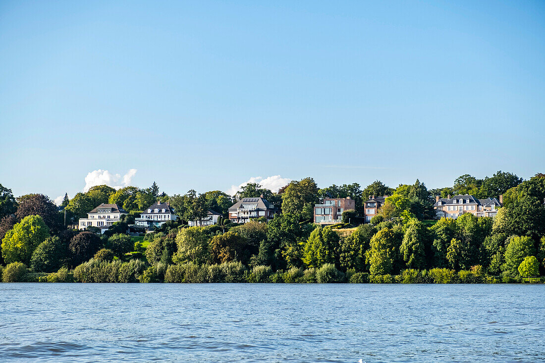  Houses on the Elbchaussee from the water side, Elbe, Port of Hamburg, Hamburg, Northern Germany, Germany 