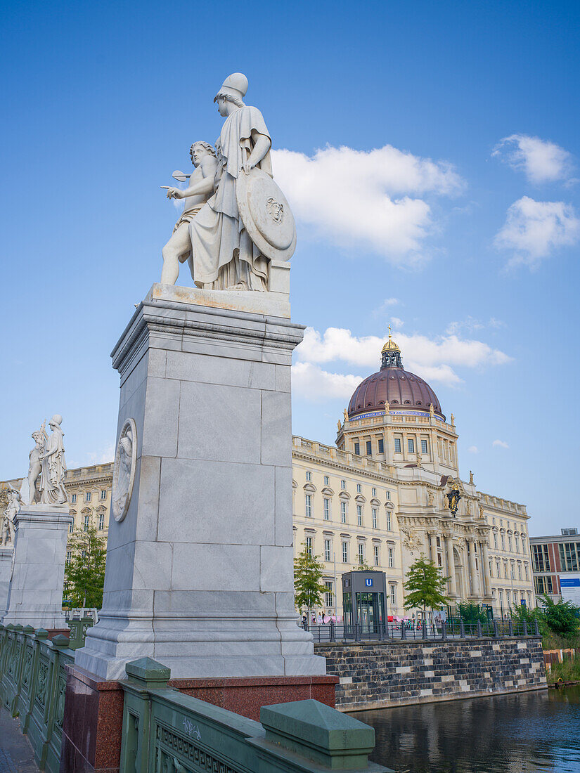 Berliner Schloss am Spreeufer, Berlin-Mitte, Ostberlin, Berlin, Deutschland, Europa