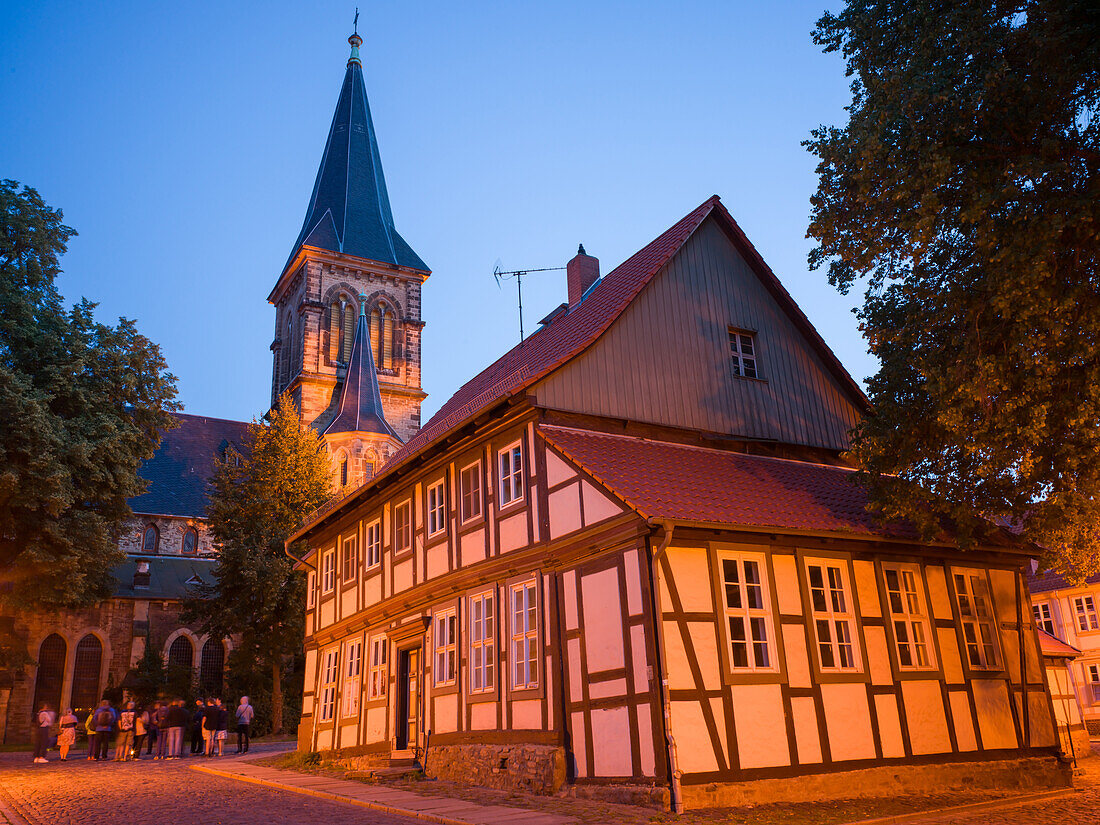  St. Sylvestri Church at night, Wernigerode, Harz, Saxony-Anhalt, Central Germany, Germany, Europe 