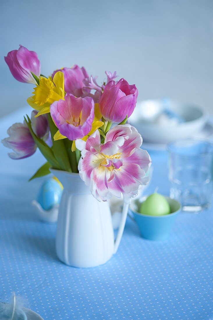 A small bunch of tulips and daffodils