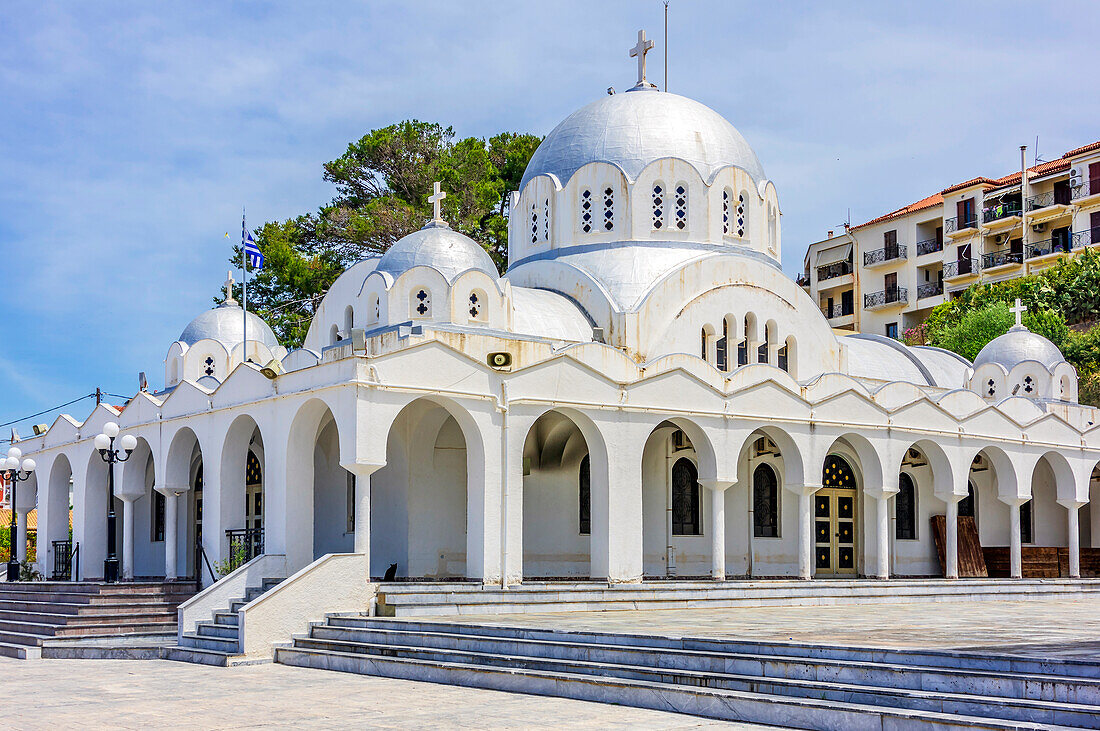  The Holy Assumption Church in Pylos, a port city in Messinia, Greece. 