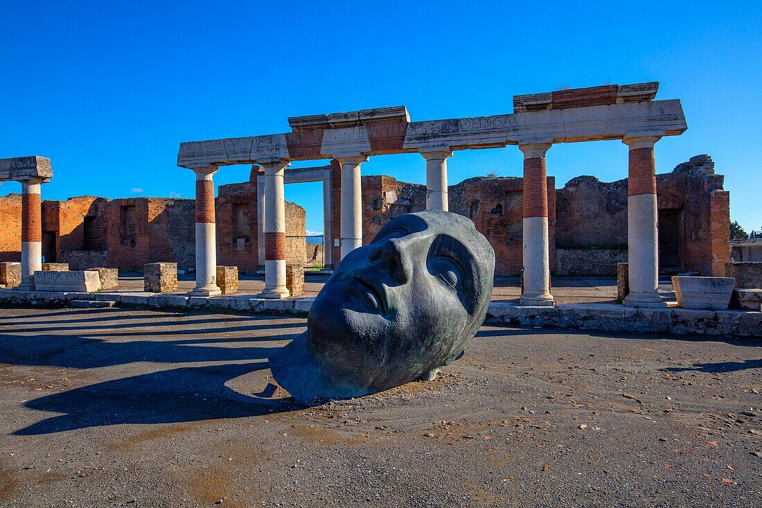 Mitoraj at Pompeii, Pompei, Napoli, Campania, Italy