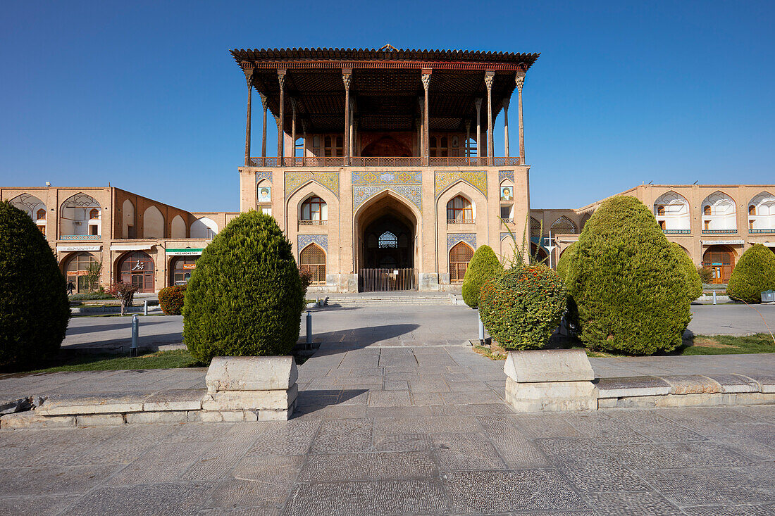 Frontal view of the Ali Qapu Palace in Naqsh-e Jahan Square, UNESCO World Heritage Site. Isfahan, Iran.