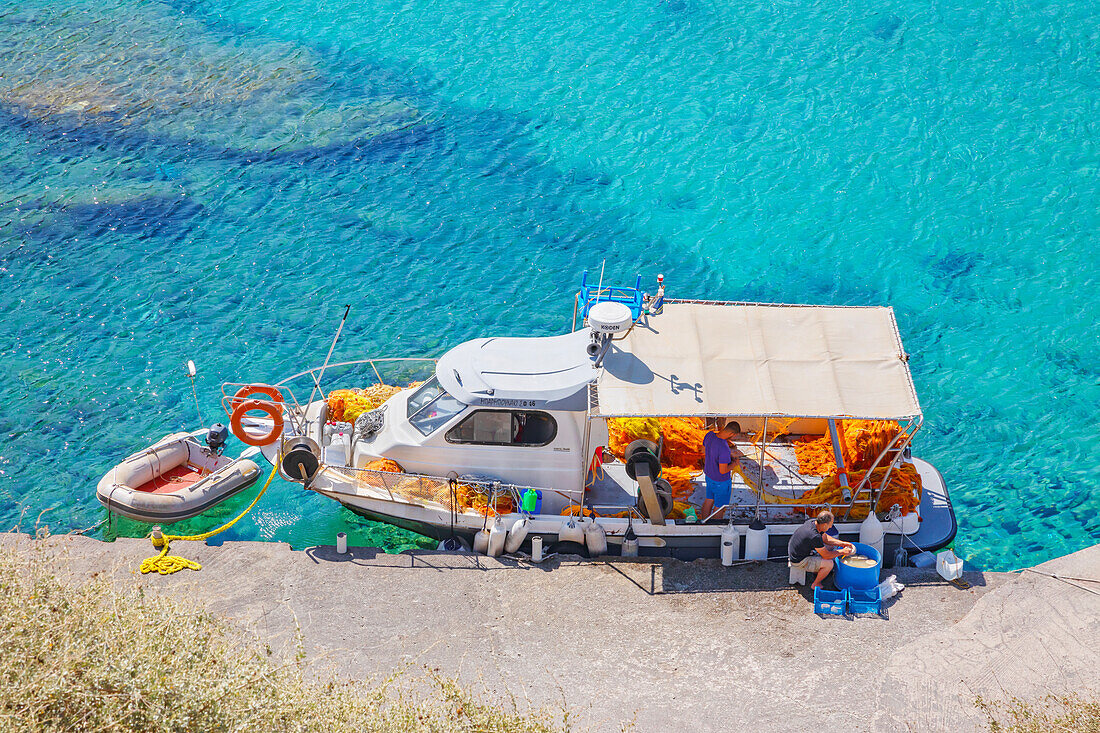 Fischerboot, Agali, Insel Folegandros, Kykladen, Griechenland