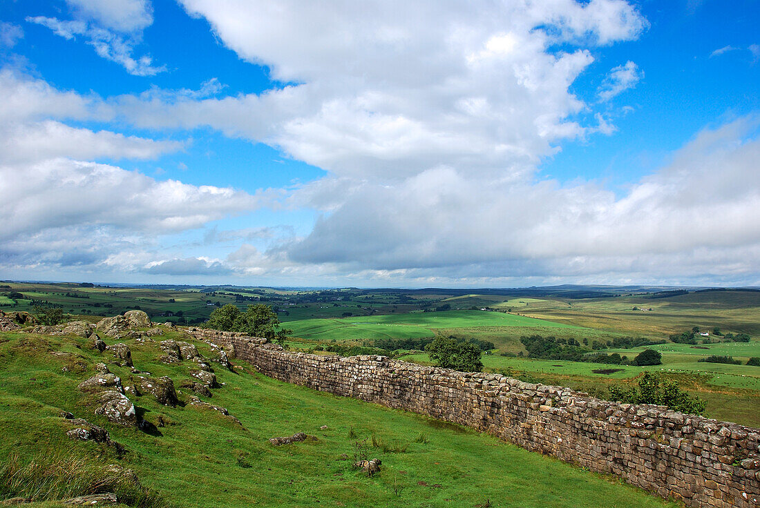 Hadrianswall, Grenze Schottland und England