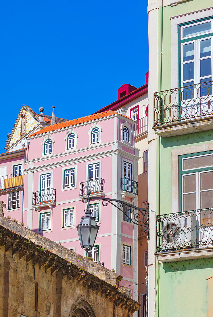  Traditionelle Gebäude, Coimbra, Bezirk Coimbra, Region Centro, Portugal 