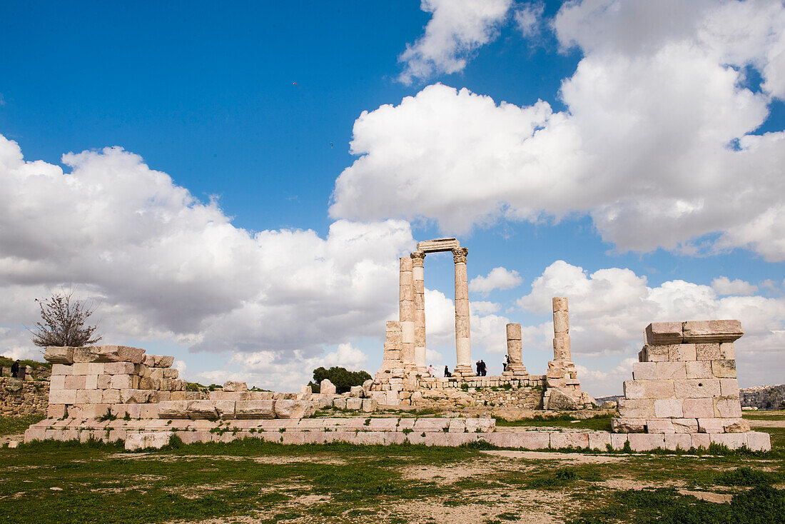 The Temple of Hercules within the Amman Citadel (Jabal al-Qal'a), historic site located on top of a hill in the heart of Amman, Jordan, Near East, Southern Levant, West Asia