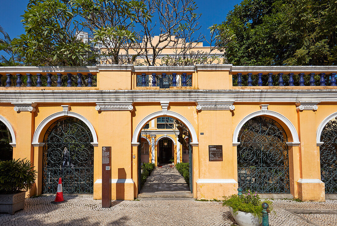 Exterior view of the historic colonial mansion which now housing Sir Robert Ho Tung Library. Macau, China.