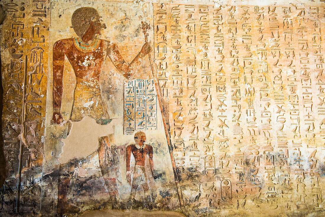 Painted engravings in the tomb of Ahmose, son of Ebana, El Kab necropolis on the east bank of the Nile, Egypt, Northeast Africa