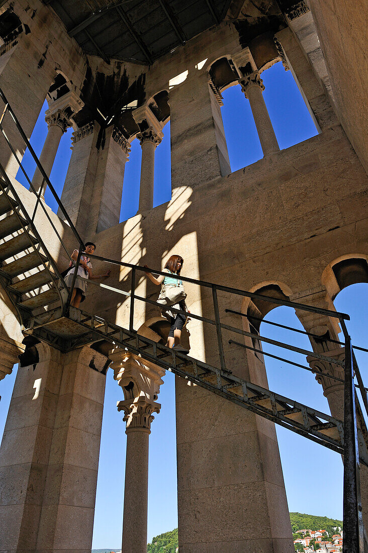 Im Glockenturm der Kathedrale St. Domnius, Campanile, Diokletianspalast, Altstadt, Split, Dalmatien, Kroatien, Südosteuropa