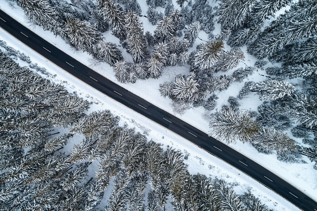  Winter, aerial photography, mountain, forest, Harz, High Harz, Saxony-Anhalt, Germany, Europe 