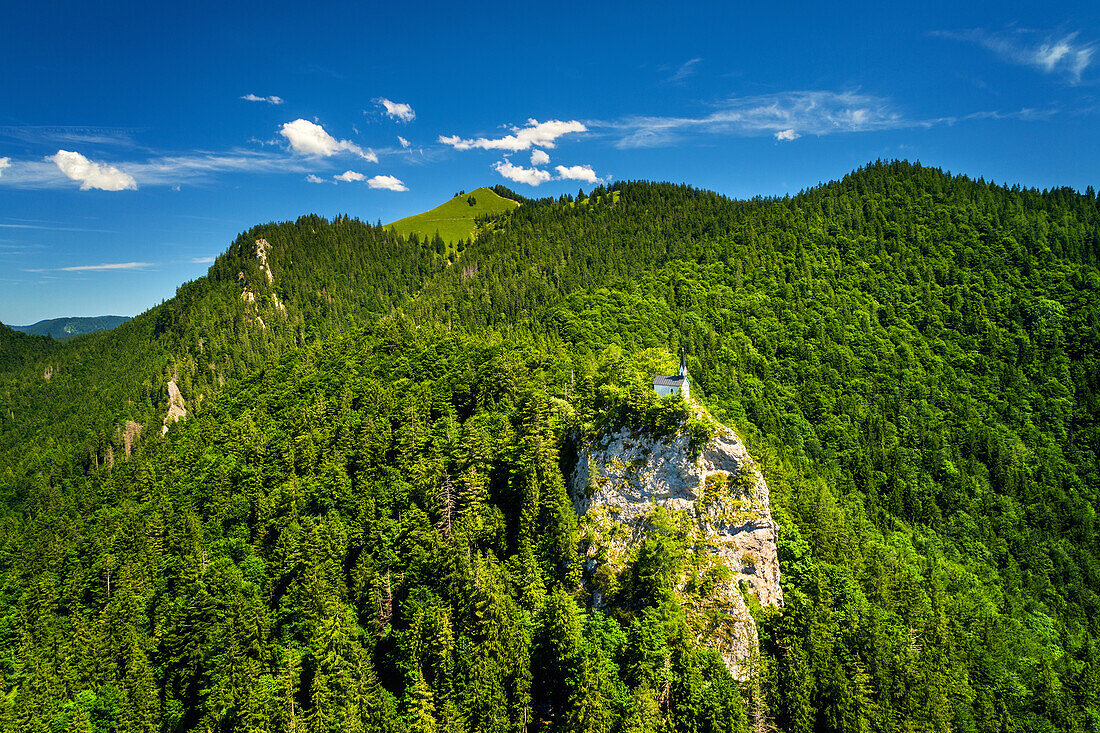 Sommer, Luftaufnahme, Berge, Wald, Kirche, Bergkirche, Bayern, Deutschland, Europa