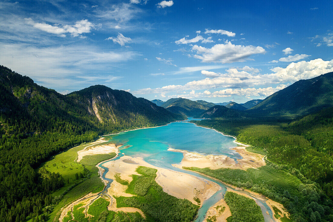 Sommer, Luftaufnahme, Berge, See, Sylvensteinspeicher, Wald, Bayern, Deutschland, Europa