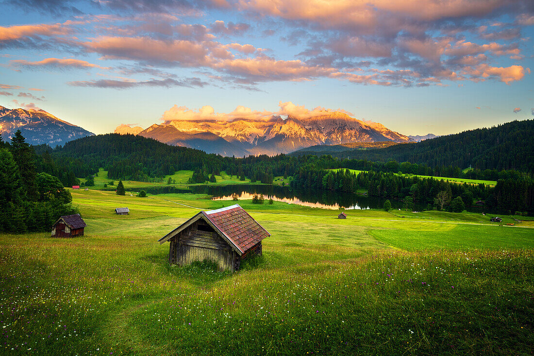  Sunset, Alpenglow, Geroldsee, Wagenbrüchsee, Alm, Hut, Alps, Bavaria, Germany, Europe 