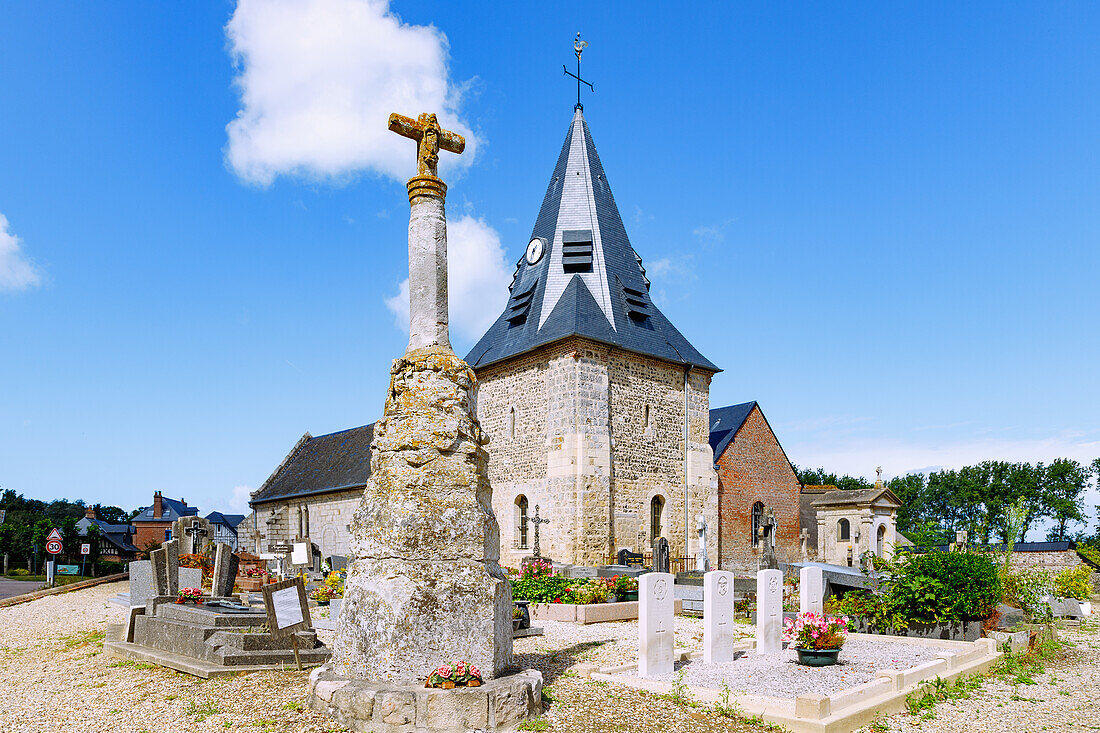  Church Église Saint-Aubin with cemetery in Saint-Aubin-sur-Mer on the Alabaster Coast (Côte d&#39;Albâtre, Cote d&#39;Albatre) in the Seine-Maritime department in the Normandy region of France 