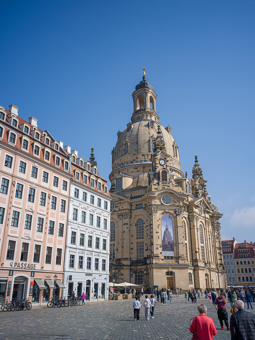  The Frauenkirche on the Neumarkt, Old Town, Dresden, Saxony, Germany, Europe 