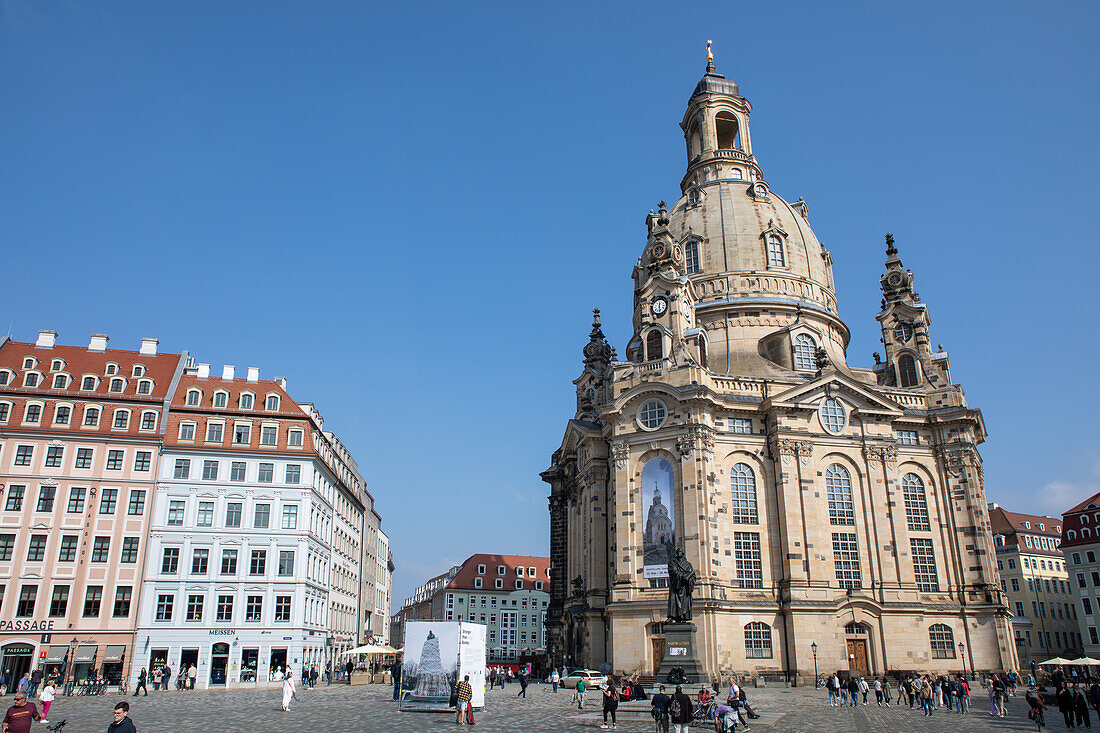  The Frauenkirche on the Neumarkt, Old Town, Dresden, Saxony, Germany, Europe 