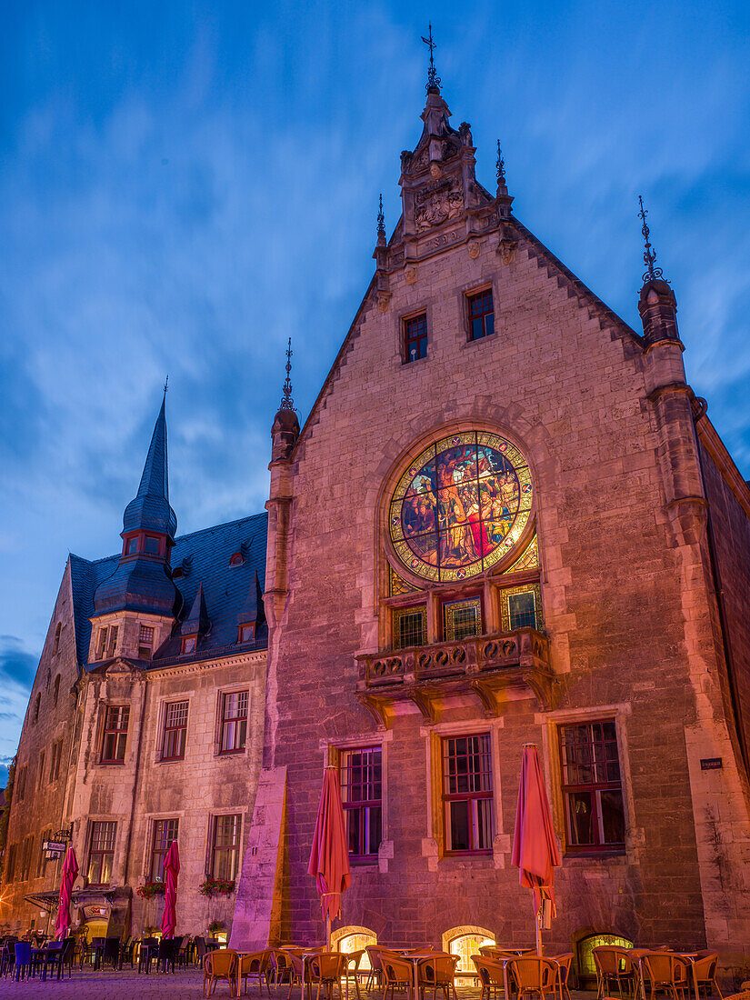 Rathaus bei Nacht, Welterbestadt Quedlinburg, Harz, Sachsen-Anhalt, Mitteldeutschland, Deutschland, Europa