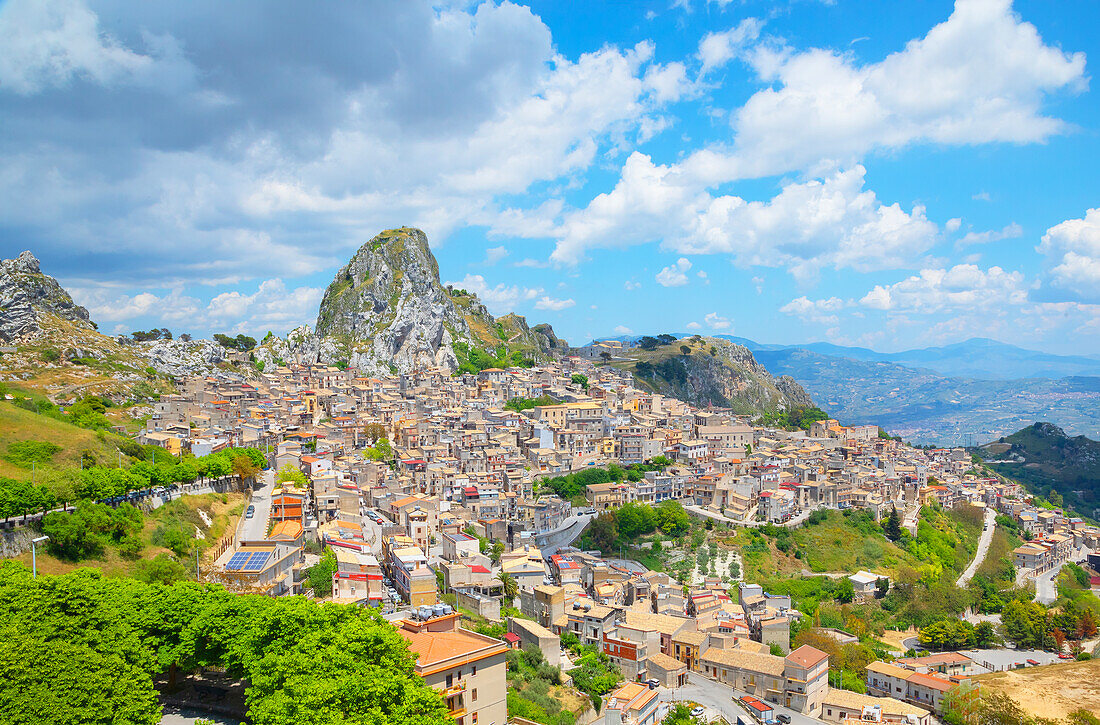 View of Caltabellotta village, Caltabellotta, Agrigento district, Sicily, Italy