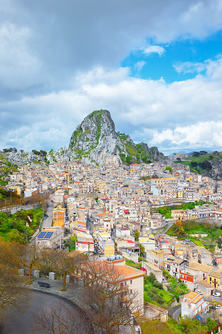 Mountain village of Caltabellotta, high angle view, Caltabellotta, Agrigento district, Sicily, Italy