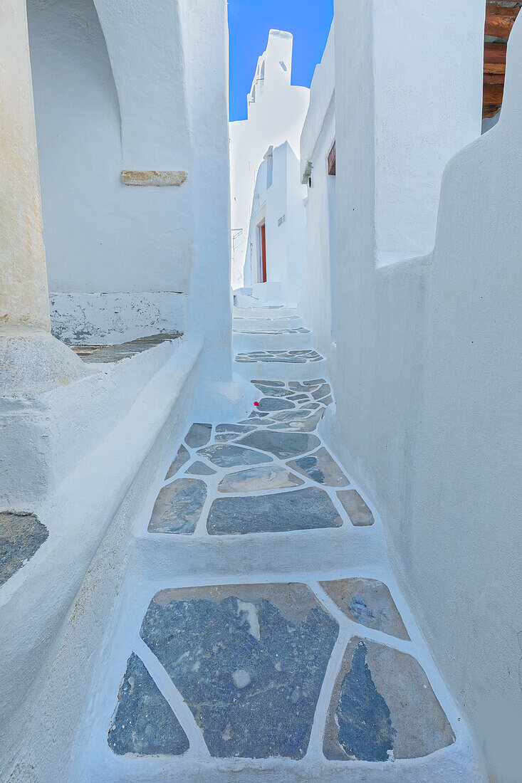 Dorf schmale Gasse, Kastro, Insel Sifnos, Kykladen, Griechenland