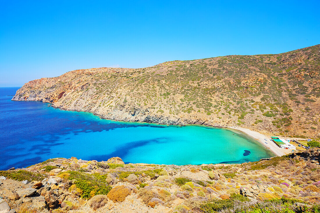  Strand von Vroulidia, Insel Sifnos, Kykladen, Griechenland  