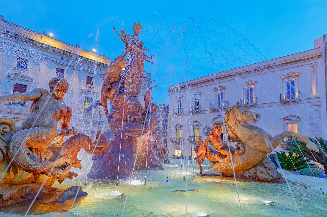 Diana fountain, Ortygia, Syracuse, Sicily, Italy