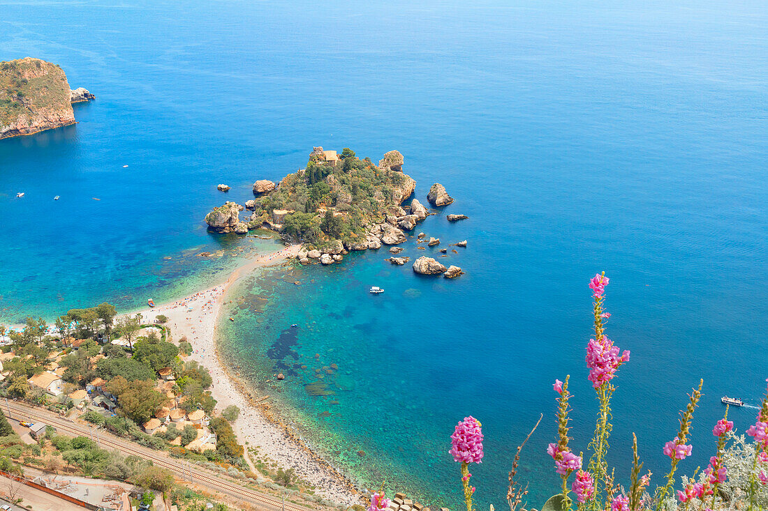  Isola Bella, erhöhte Ansicht, Taormina, Sizilien, Italien 