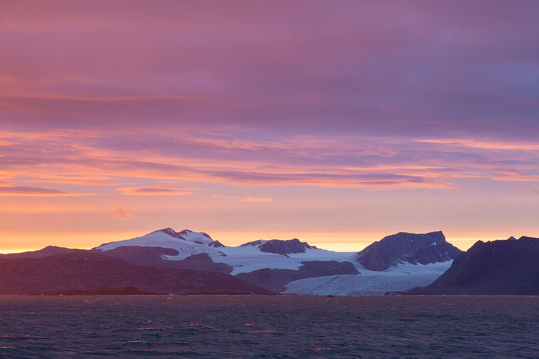  Evening mood in Kongsfjord, Spitsbergen, Norway 