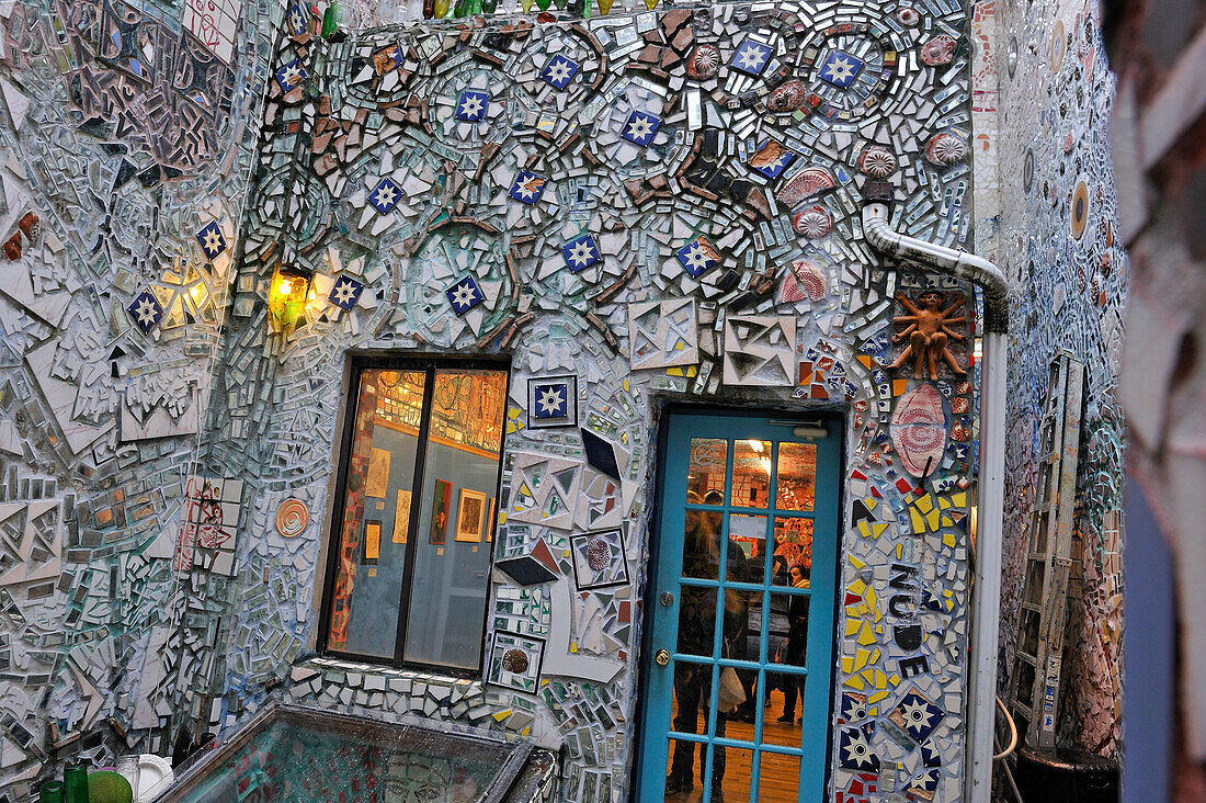 Philadelphia Magic Gardens, 1020 South Street,Philadelphia, Commonwealth  of Pennsylvania,Northeastern  United States,