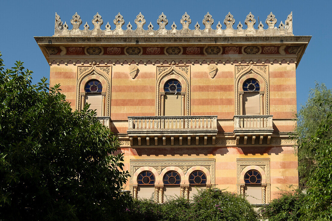  Villa im maurischen Stil in Lecce, Apulien, Italien. 