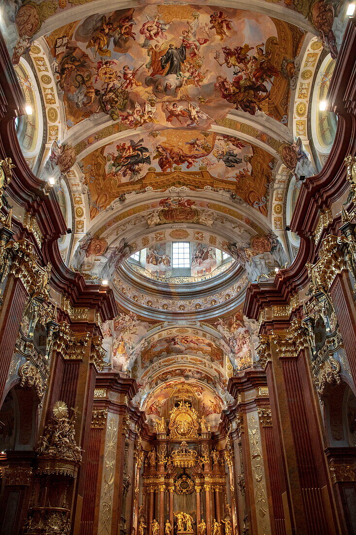 Innenansicht von Stift Melk, Melk, Wachau, Niederösterreich, Österreich, Europa