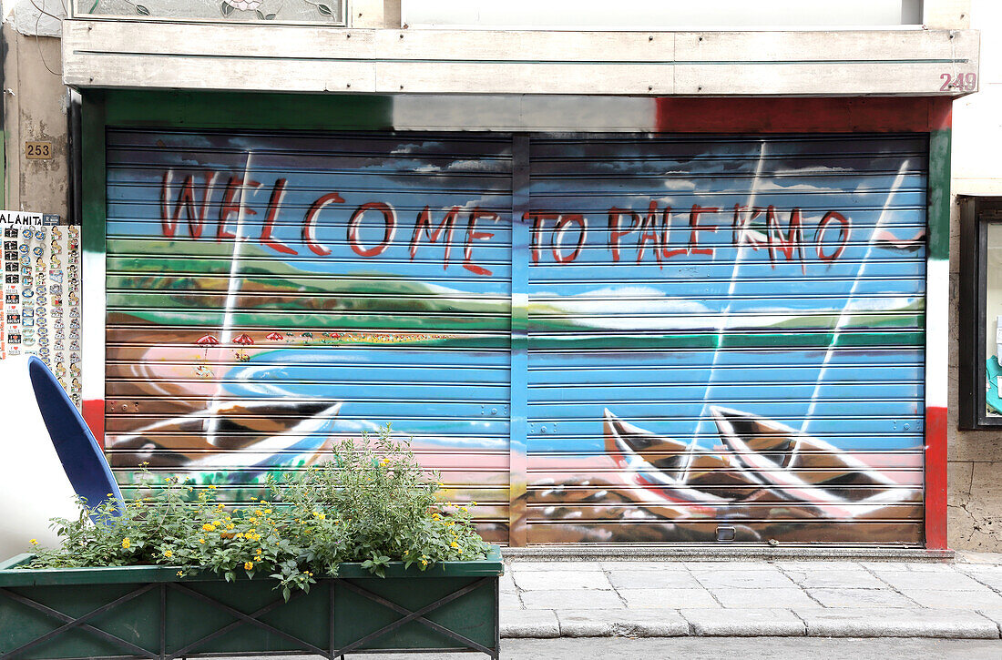  Graffiti on the shutters of a souvenir shop, Palermo, Sicily, Italy, Europe 