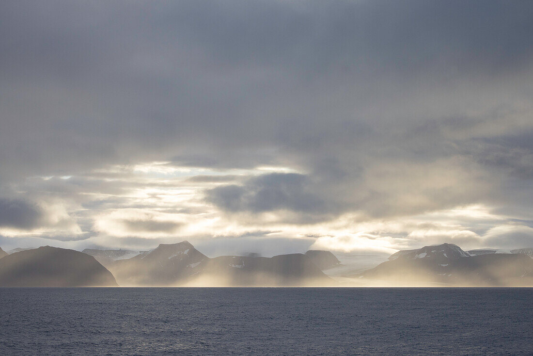  Lighting moods on Sorkapp Land, Spitsbergen, Norway 