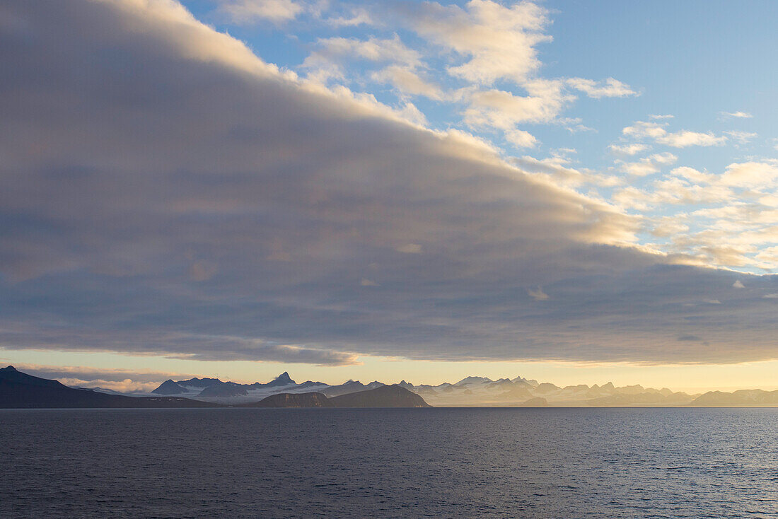  Light moods on Torell Land, Spitsbergen, Norway 