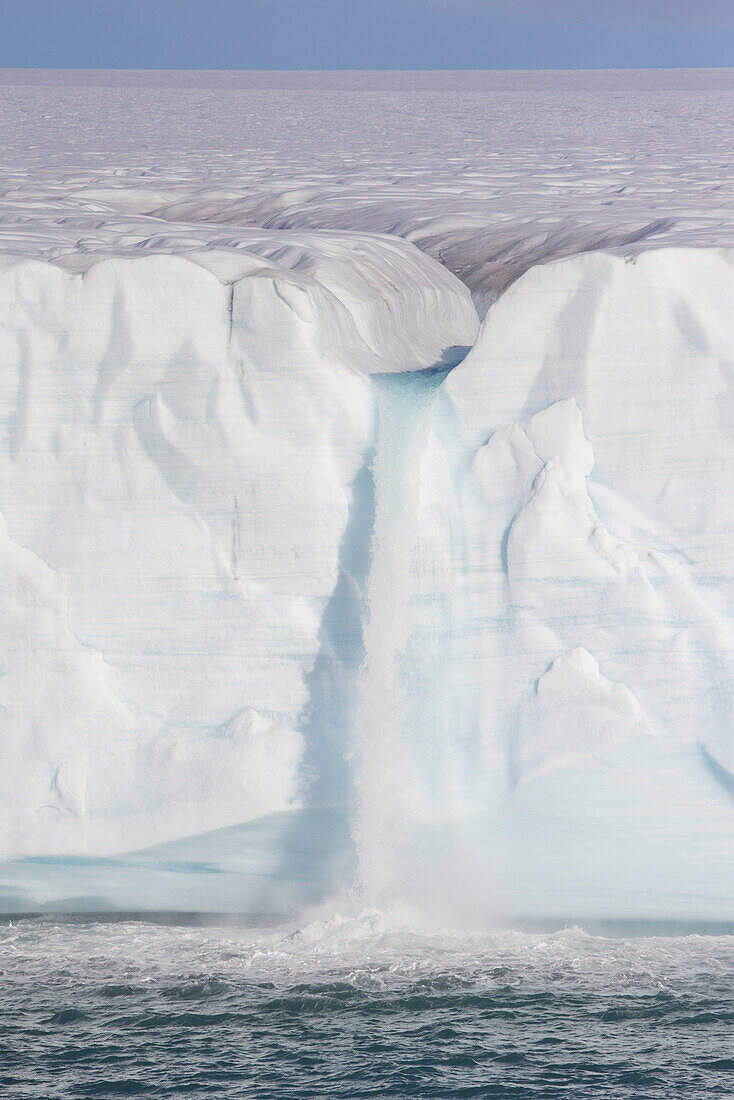  View of the Brasvellbreen glacier on the Austfonna ice cap, Svalbard, Norway 