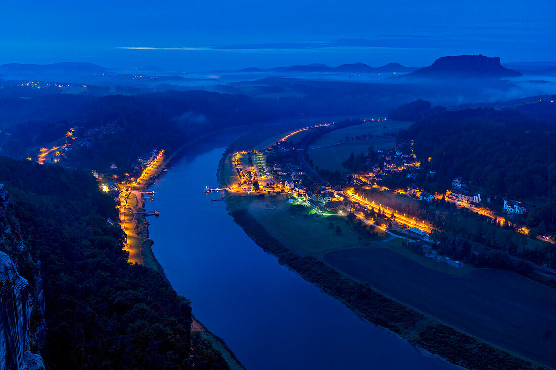  View from the Bastei viewpoint in the early morning, Saxon Switzerland, Saxony, Germany 