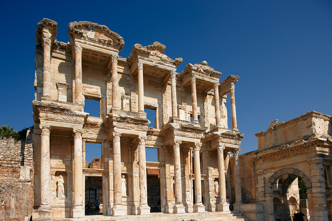 Facade of the Celsus Library in ancient city of Ephesus, a UNESCO World Heritage Site. Ephesus Archaeological Site, Izmir Province, Turkey.