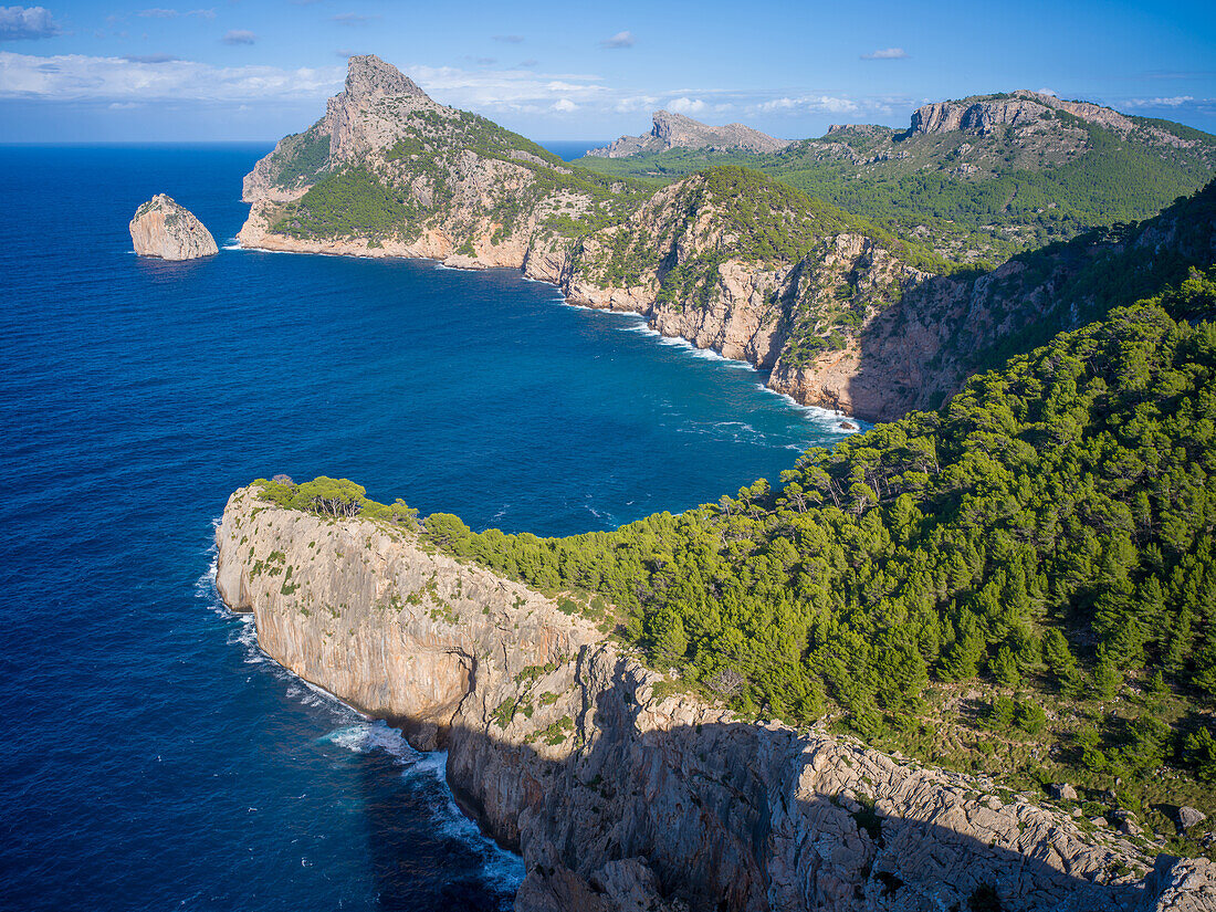  View from the Es Colomer viewpoint to the Formentor peninsula, Formentor, Serra de Tramuntana, Mallorca, Balearic Islands, Mediterranean Sea, Spain 