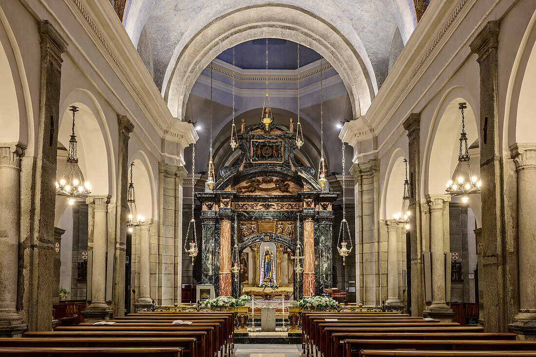  Altar of the old basilica of Oropa with statue of the Black Madonna, pilgrimage church of Oropa, UNESCO World Heritage Site Sacri Monti, Biella, Alpi Biellesi, Valais Alps, Piedmont, Italy 