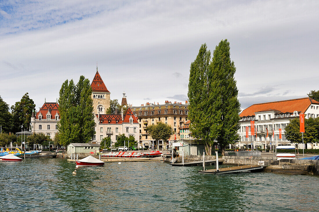 Chateau d'Ouchy am Ufer des Genfersees, Lausanne, Kanton Waadt, Schweiz, Europa