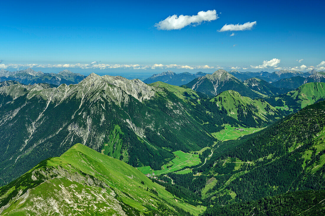  View from the Namloser Wetterspitze to the Lechtal Alps and Kelmen, Namloser Wetterspitze, Lechtal Alps, Tyrol, Austria 