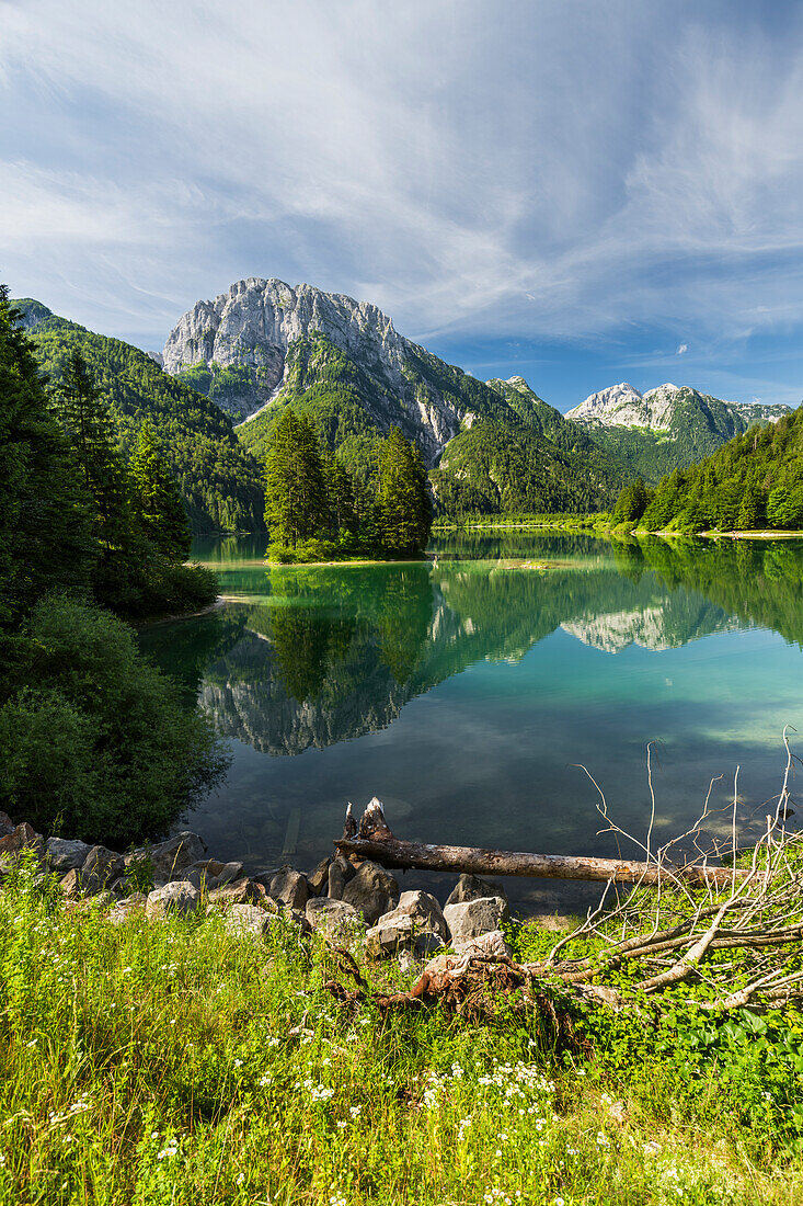  Lago del Predil, Cima del Lago, Friuli-Venezia Giulia, Italy 