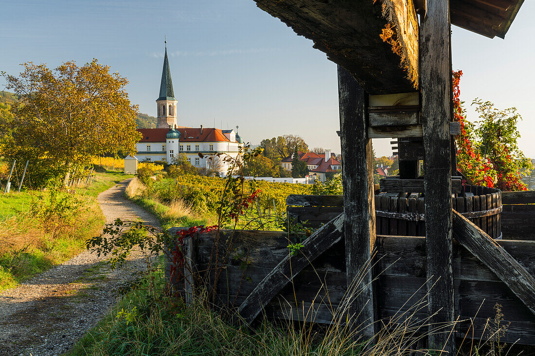  old wine press, Gumpoldskirchen Castle, St. Michael&#39;s Church, Lower Austria, Austria 