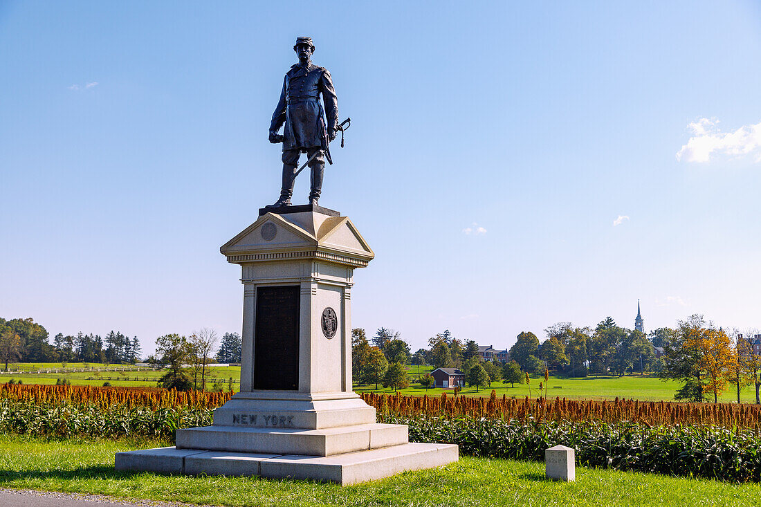  Memorial to Major General Abner Doubleday on McPherson Ridge at Reynolds Avenue on East Cemetery Hill in Gettysburg National Military Park in Gettysburg, Adams County, Pennsylvania, USA 