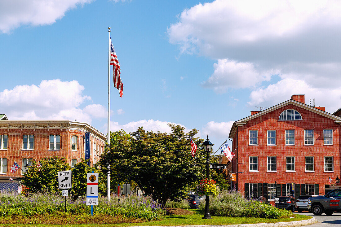  Lincoln Square and Wills House in Historic Downtown in Gettysburg, Adams County, Pennsylvania, USA 