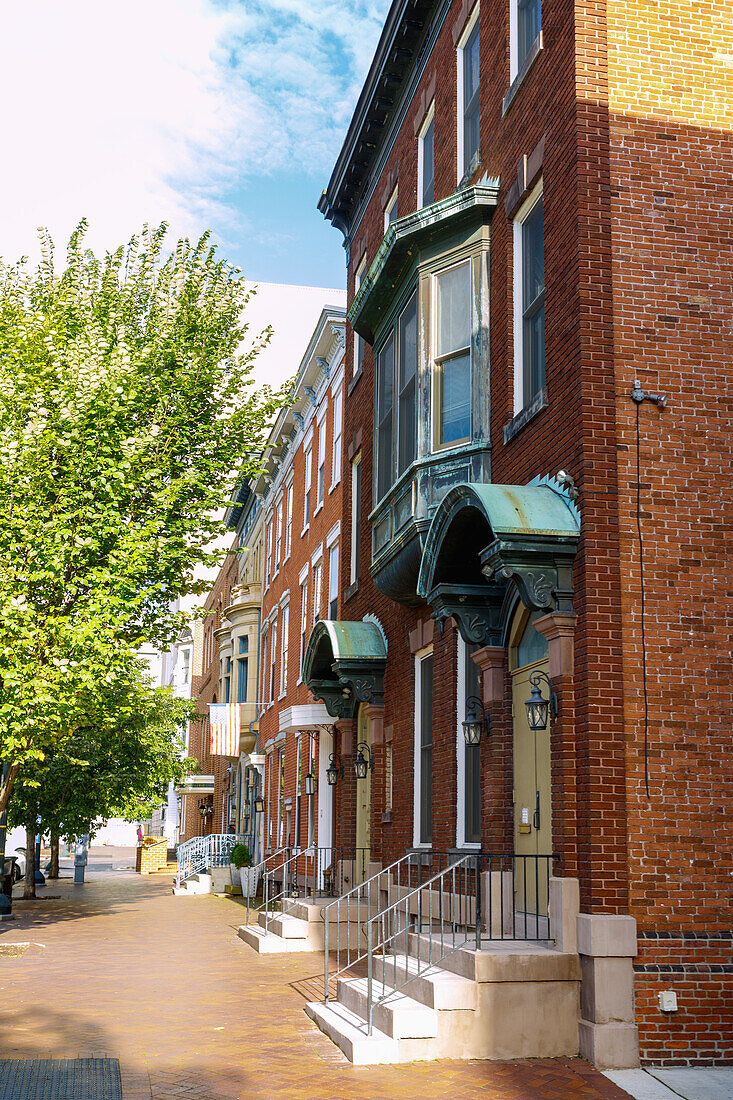 Hausfassaden in der Historic State Street im Capitol District in Harrisburg, Dauphin County, Pennsylvania, USA