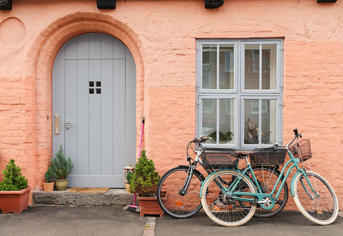  House entrance in the old town with bicycles in front 